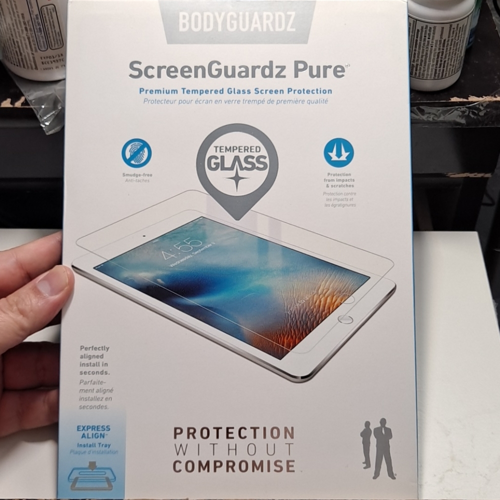 tempered glass bodyguardz for IPAD mini 4 new